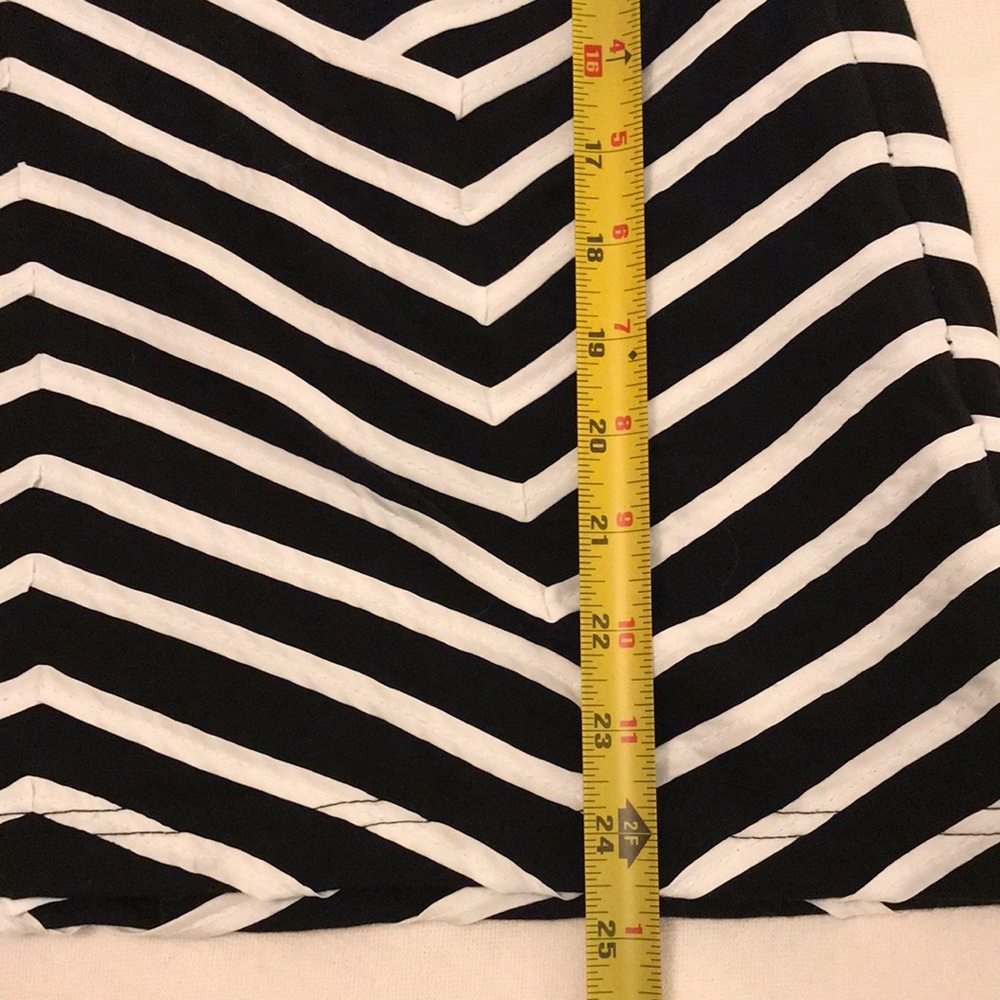 Like-new! Black and White Striped Knit Top - Picture 9 of 10